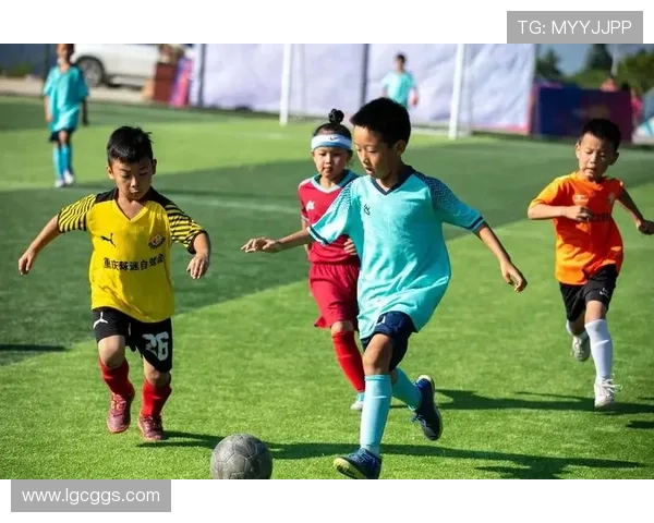 扁平足困扰却依旧闪耀绿茵场的世界足球巨星们