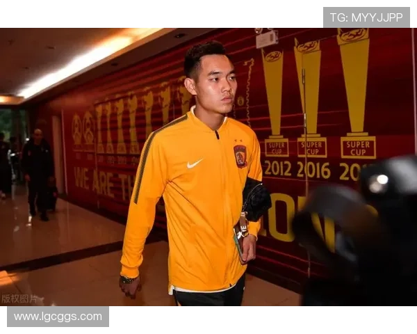 郑足球:中国足球新希望的崛起与未来发展路径分析 郑足球:中国足球新希望的崛起与未来发展路径分析