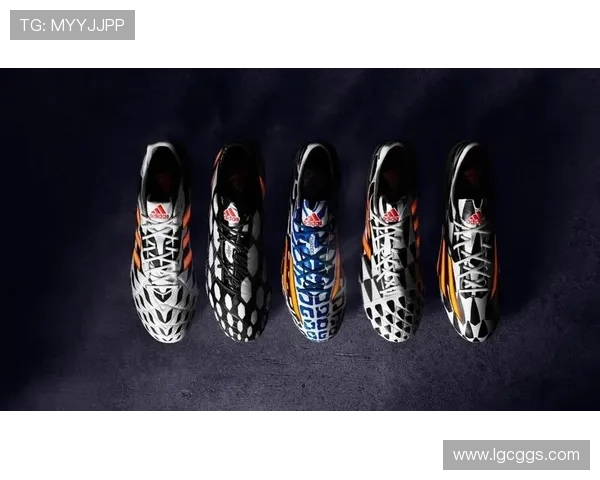 黑鞋背后的故事:揭秘足球巨星们的标志性黑色球鞋与其传奇之路 黑鞋背后的故事:揭秘足球巨星们的标志性黑色球鞋与其传奇之路